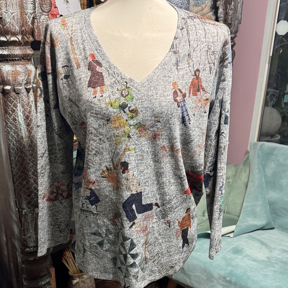 Inoah Gray V-Neck Sweater